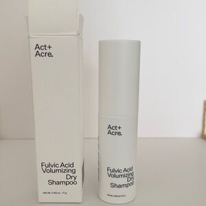 Act + Acre Fulvic Acid Volumizing Dry Shampoo